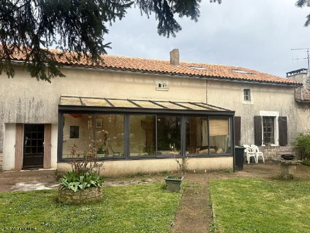 House&nbsp;for sale&nbsp;RUFFEC 16240 Charente Poitou-Charentes France: Lovely Country Farmhouse with Gite and Land Near Ruffec Very pretty Country Farmhouse close to Ruffec with a little gite and extensive grounds - perfect for adopting a slower way of life with plenty o...