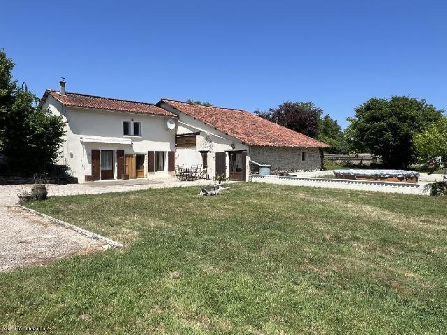 House for sale CIVRAY 86400 Vienne Poitou-Charentes France: Riverside Property with Attached Barn and Gardens. Beautiful stone house, filled with natural light, offering two bedrooms and additional development potential thanks to the adjoining barn. It feature...