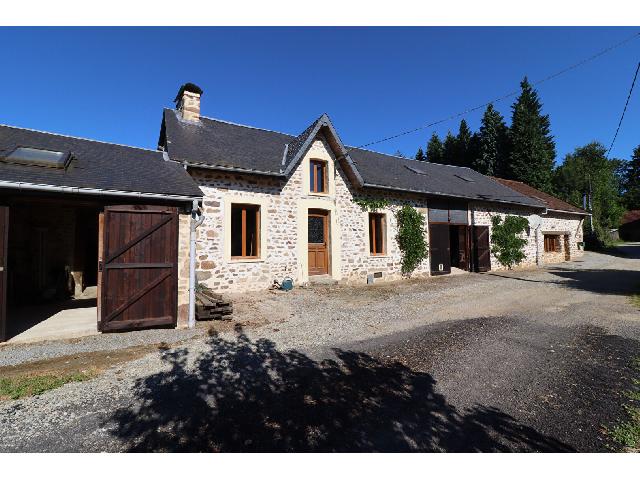 Guesthouses-Bed-&-Breakfast for sale DOMPS 87120 Haute-Vienne Limousin France: Beautifully renovated 3 bedroom stone house with gite, outbuildings, lake and land of 6646m2. Situated in a countryside hamlet within the commune of DOMPS is this very pretty 3 bedroom stone house, be...