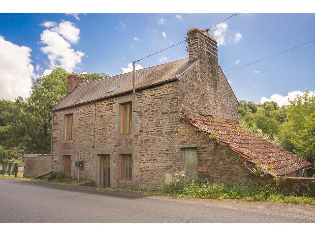 Huis te koop in&nbsp;SAINT JAMES 50240 Manche Basse-Normandie France: Vrijstaande woning met 2 slaapkamers, op loopafstand van het centrum. Deze vrijstaande woning ligt op loopafstand van Saint-James, met gemakkelijke toegang tot bars, restaurants, de markt, supermarkte...