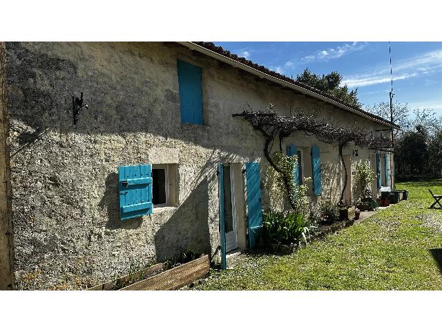 House&nbsp;for sale&nbsp;THEIL-RABIER 16240 Charente Poitou-Charentes France: Pretty cottage located in an active hamlet. This two/three bedroom house offers a large open modern kitchen/dining room creating a fabulous socialising space. A great lock up and go holiday or permane...