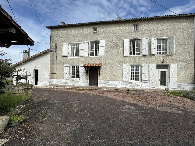 House&nbsp;for sale&nbsp;LA MAGDELEINE 16240 Charente Poitou-Charentes France: Spacious old farm house close to the village of Villefagnan. The property is a large old farm that requires updating. It is divided into two dwellings and is located in a small village just 4 minutes ...