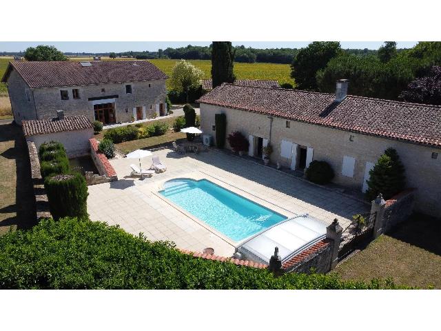 House&nbsp;for sale&nbsp;BLANZAY 86400 Vienne Poitou-Charentes France: Beautiful 4-Bedroom Converted Barn with Potential 2-Bedroom Gîte, heated pool and outbuildings. We are delighted to present this stunning 4-bedroom converted barn, offering the possibility to create ...