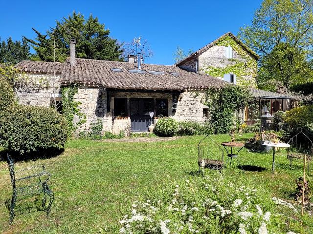 House&nbsp;for sale&nbsp;BEAUVILLE 47470 Lot-et-Garonne Aquitaine France: Charming stone house with outbuildings and pool. Charming artists home, fully renovated in recent years, set in just over 4.3 ha of land ideal for horses, with 2 converted stone outbuildings and a swi...