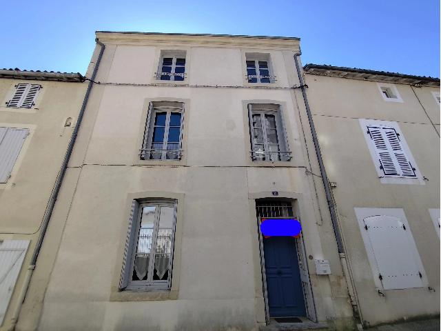 House&nbsp;for sale&nbsp;CIVRAY 86400 Vienne Poitou-Charentes France: Beautiful Character 3-bed Townhouse in the Heart of Historic Civray. This charming character townhouse offers generous living space, all within easy walking distance of the heart of historic Civray. E...