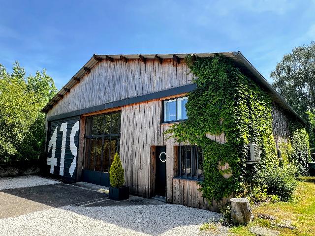 Maison &agrave; vendre &agrave;&nbsp;FIRBEIX 24450 Dordogne Aquitaine France: Ancienne laiterie réhabilitée en habitation et espace de création. Chargée d'histoire tout en étant parfaitement adaptée à la vie moderne, cette propriété exceptionnelle offre une combinaison...