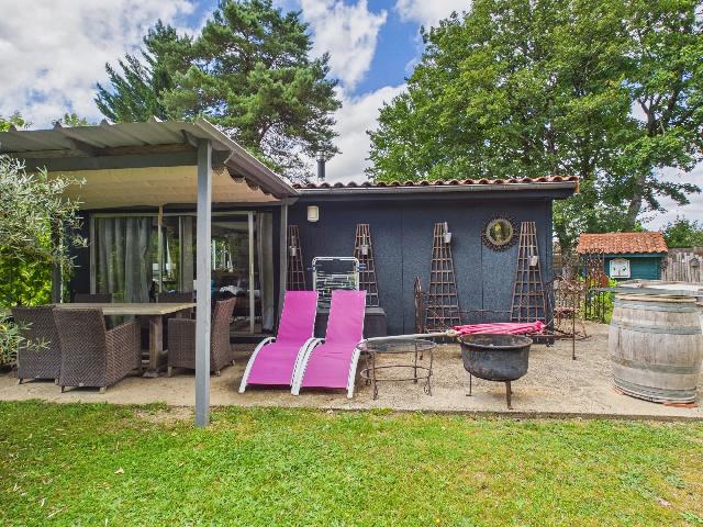 Maison &agrave; vendre &agrave;&nbsp;ÉCURAS 16220 Charente Poitou-Charentes France: Charmante maison d'une chambre avec jardin. EN EXCLUSIVITÉ! Découvrez cette charmante maison d’une chambre de 57,25 m², située dans le secteur recherché d’Écuras. La propriété offre un esp...