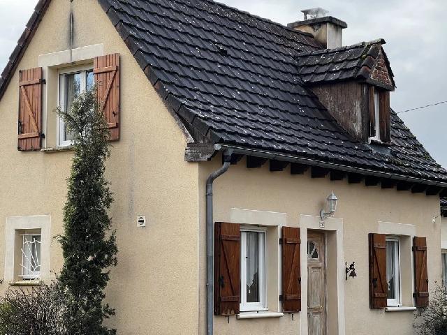 Huis te koop in&nbsp;CONCOTS 46260 Lot Midi-Pyrénées France: Moderne, halfvrijstaande woning midden in het landelijke gebied. Deze aantrekkelijke en goed onderhouden woning met 2 slaapkamers is gebouwd in 2000 en ligt op een rustige plek op loopafstand van een ...