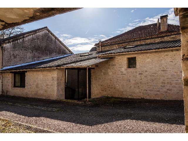 House for sale MONTCUQ-EN-QUERCY-BLANC 46800 Lot Midi-Pyrénées France: House with garden. Small 19th century, stone village house situated in the centre of a sleepy hamlet a few minutes’ drive to Montcuq, comprising a three bedroom property with a large open plan livin...